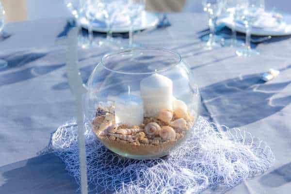 Romantic Fishbowl Candle Idea